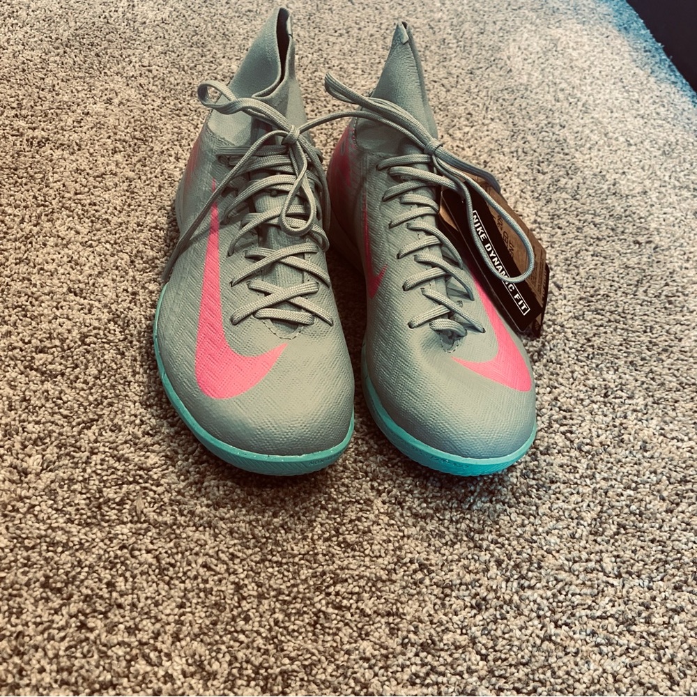 Nike Zoom Mercurial Superfly Academy 10 Indoor Soccer Shoes SZ 4 Prism Pack NWT - Picture 2 of 9